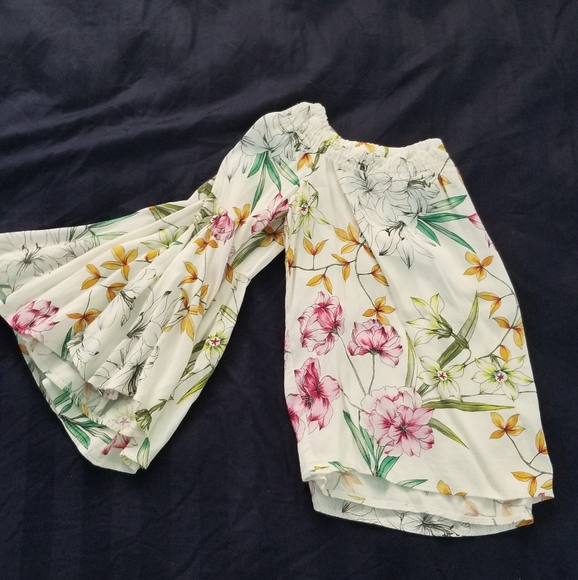 Bershka Tropical Print Flare Sleeve Bardot Top - Picture 5 of 5